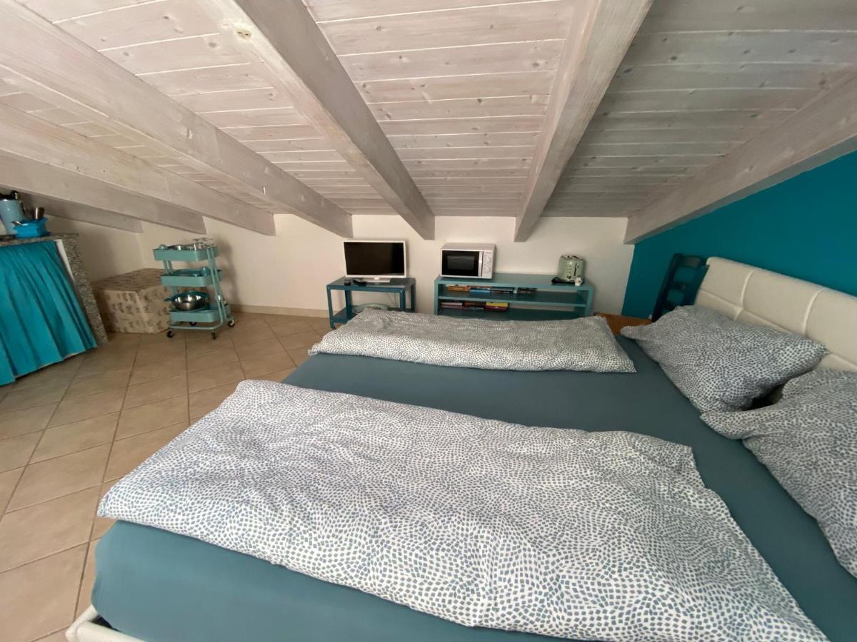 Studio Azzurro L Apartment Валедория Екстериор снимка